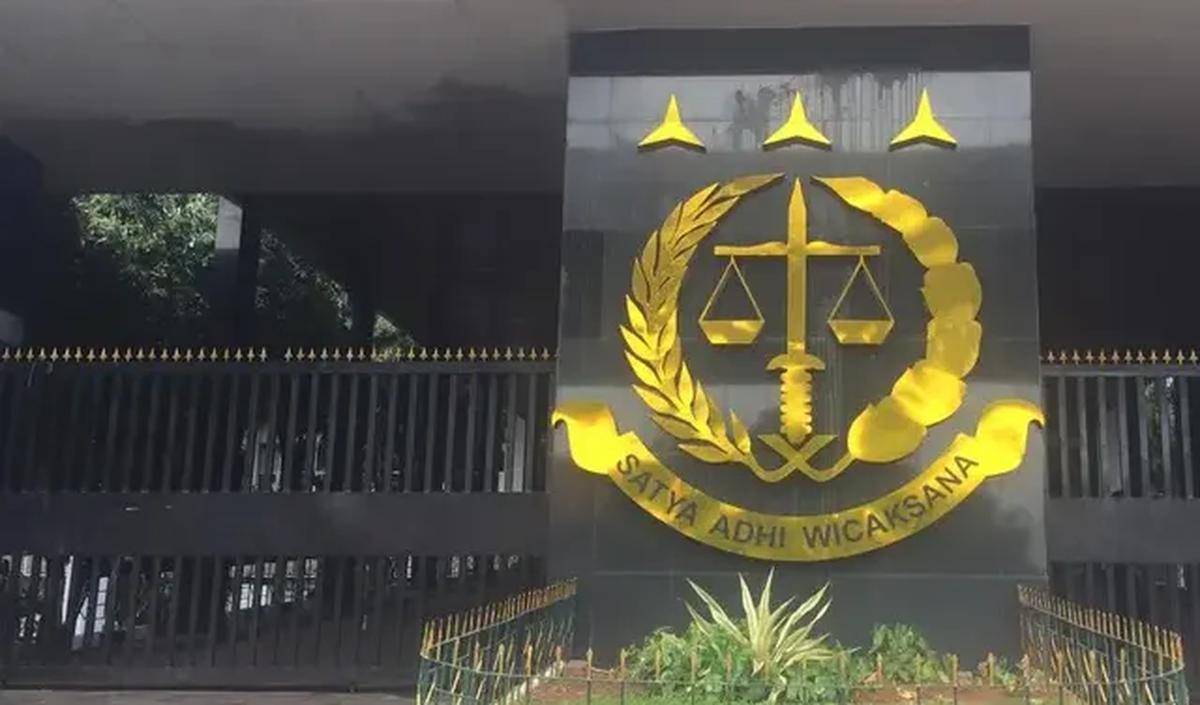 "Tim seluruhnya dari Kejati, kami pinjam tempat saja di Solo. Biar memudahkan," tandasnya.<br>