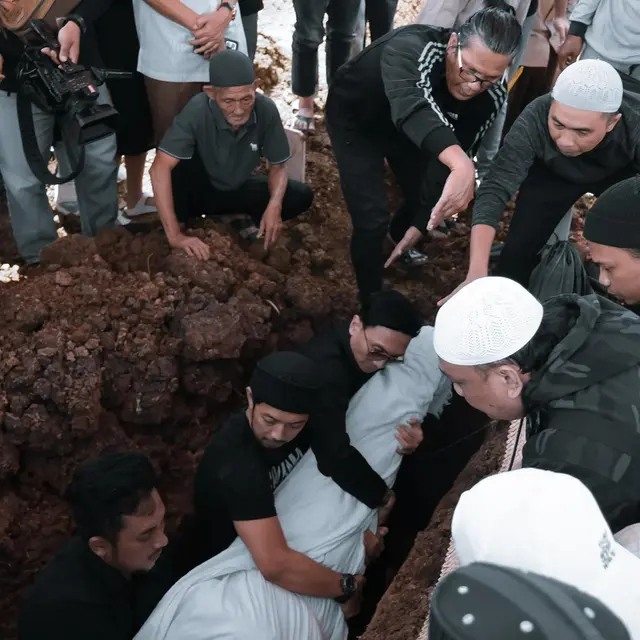 Tinggalkan Banyak Kesan, Anji Sebut Almarhum Hartiyo sebagai Role Model Ayah Tiri yang Baik. (instagram.com/duniamanji)
