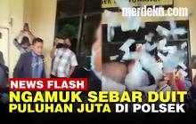 VIDEO: Pengacara Sebar Uang Puluhan Juta di Mapolsekta Banyuwangi