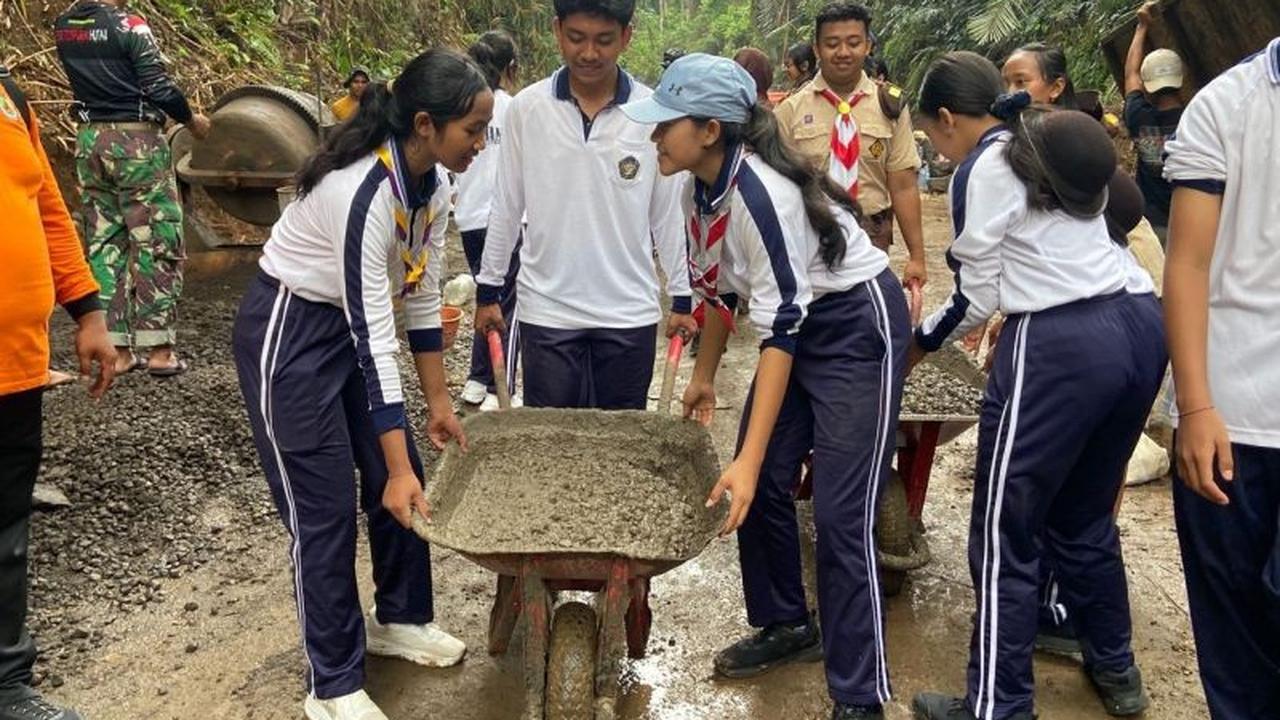 Fakta Unik: Kwarcab Pramuka Badung Gotong Royong Pascabencana, Bersihkan Sungai Ayung Sepanjang 2 KM!