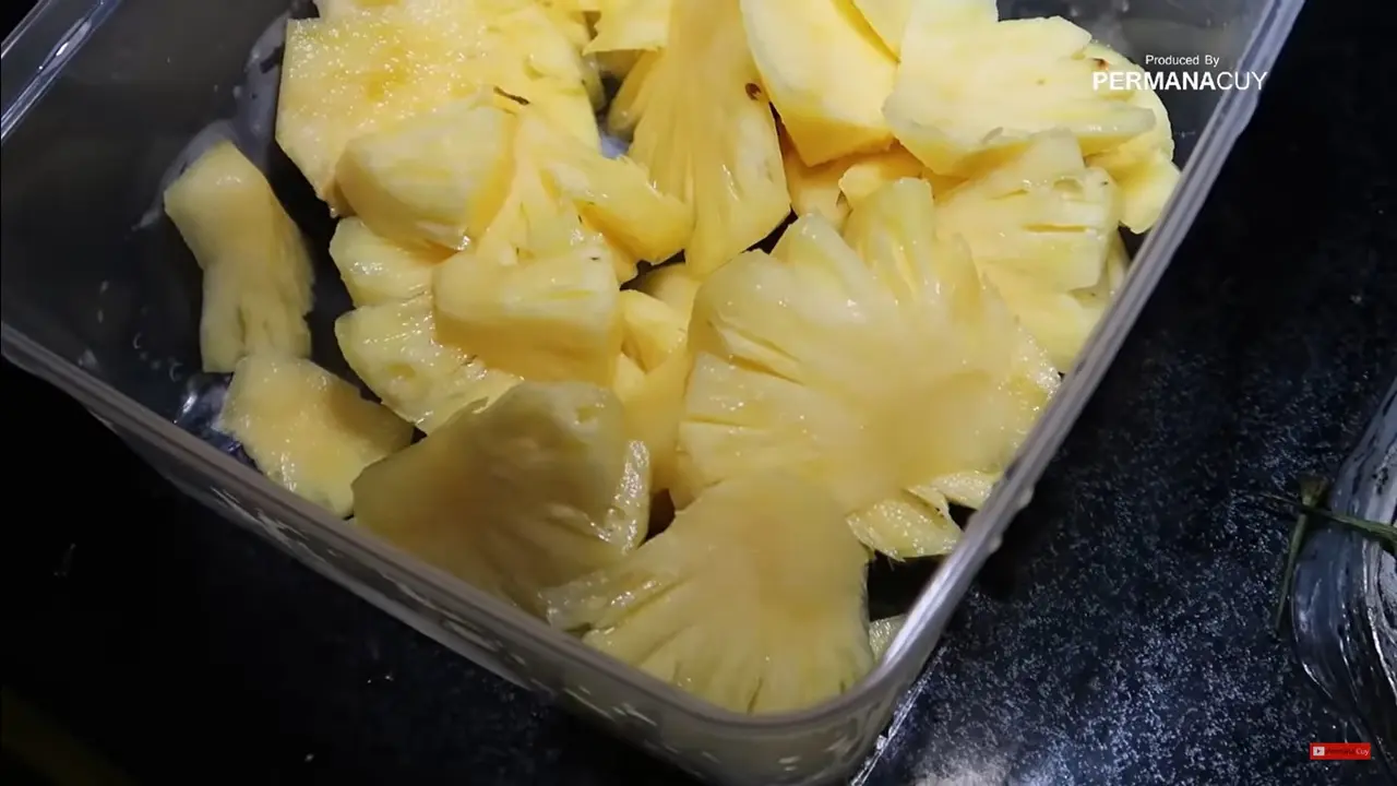 Tidak Cukup Dikupas Bersih, Begini Cara Bikin Buah Nanas Anti Gatal di Lidah dan Tenggorokan