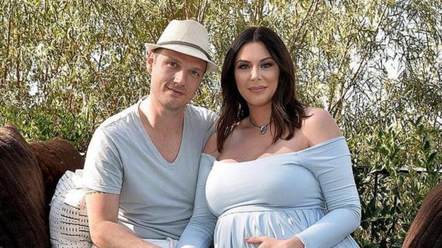 [Bintang] Nick Carter dan Lauren Kitt