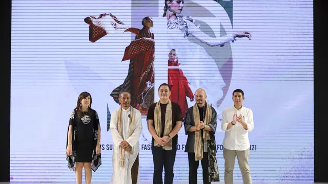 23 Fashion District 2019