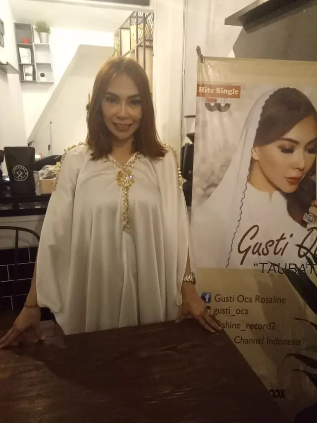 Gusti Rosaline