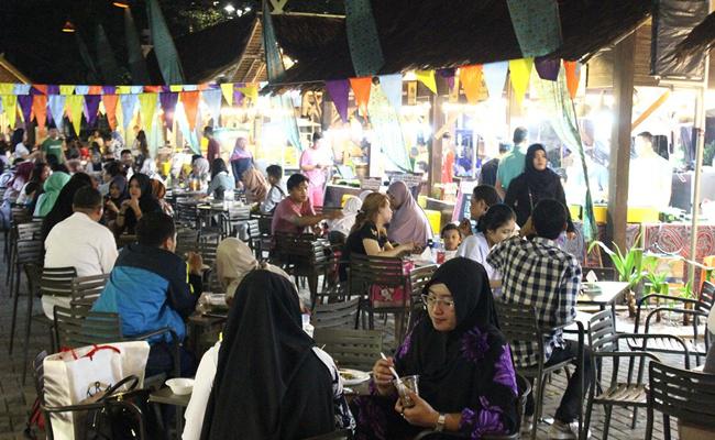 FESTIVAL KULINER BEKASI 2017/Copyright: Summarecon Bekasi