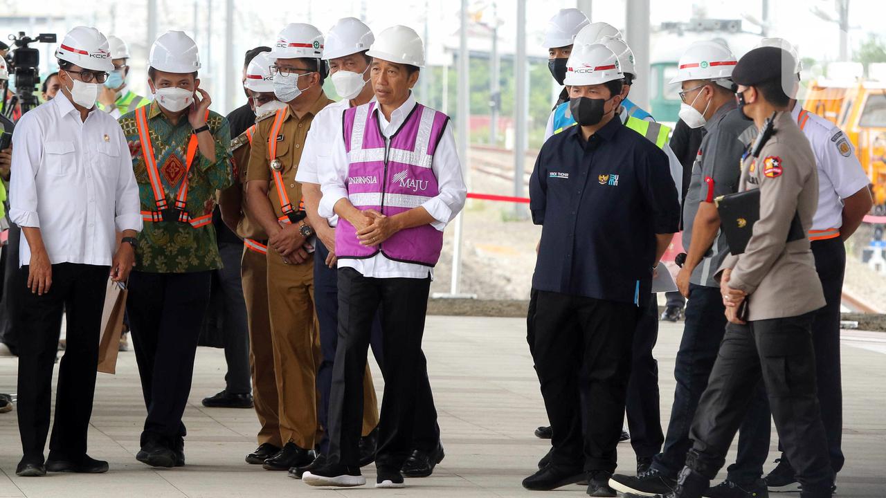 Presiden Jokowi Tinjau Proyek Kereta Cepat Jakarta-Bandung
