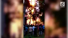 Sumur pengeboran minyak di Desa Diranto Panjang, Perlak, Kabupaten Aceh Timur, terbakar. 10 orang tewas dalam peristiwa yang terjadi Rabu dini hari tadi.