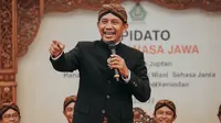 30 Pantun Penutup Pidato Bahasa Jawa Lucu dan Seru, Berkesan Penuh Makna