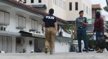 Mabes TNI melakukan penyelidikan terhadap kasus tersebut.Kebakaran ruang udara bertekanan tinggi (RUBT) berbentuk tabung atau chamber hiperbarik di RSAL Mintohardjo, Jakarta Pusat, mengakibatkan 4 orang meninggal dunia. . 