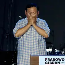 Dalam pidatonya Prabowo Subianto dan Rakabuming Raka bersyukur atas hasil hitung cepat (quick count) pemilu 2024. (Liputan6.com/Herman Zakharia)