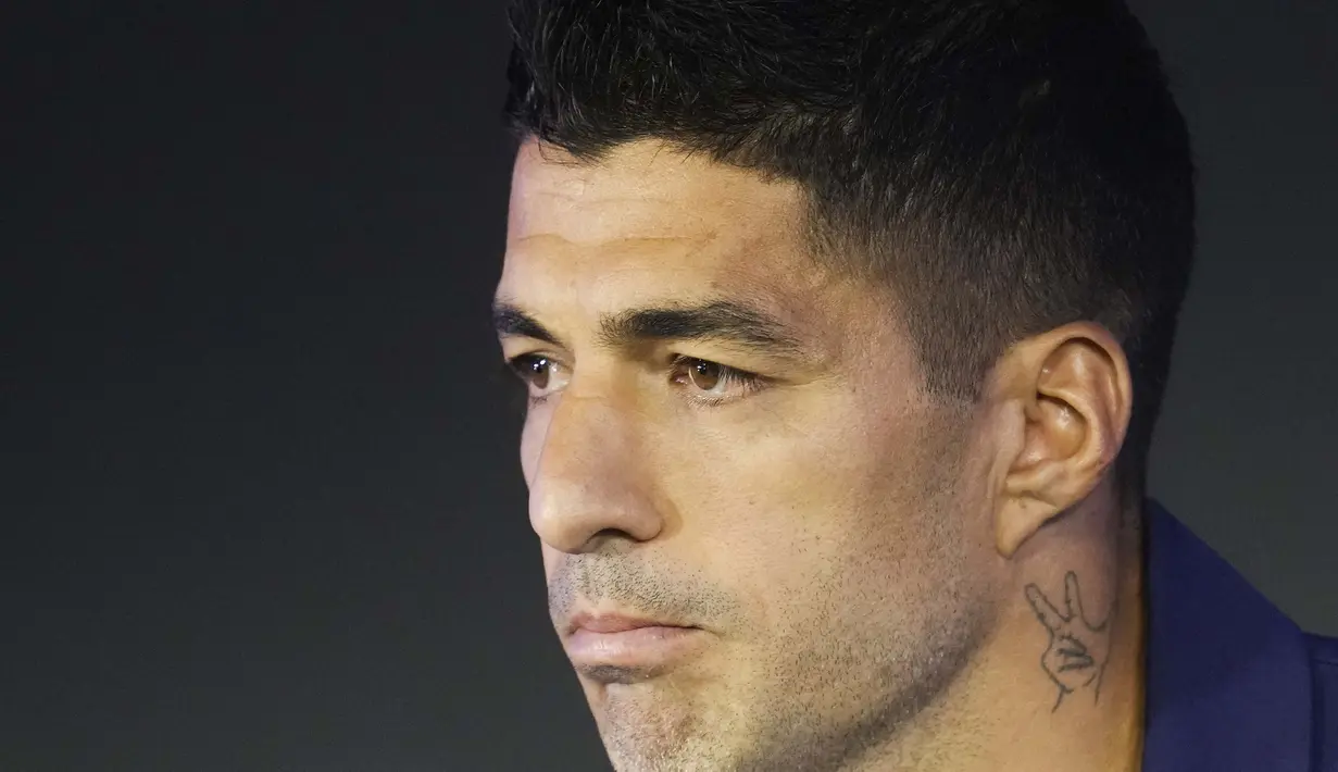 Pemain berusia 37 tahun itu mengakhiri kariernya selama 17 tahun bersama tim nasional sebagai pencetak gol terbanyak dengan 69 gol. (AP Photo/Matilde Campodonico)