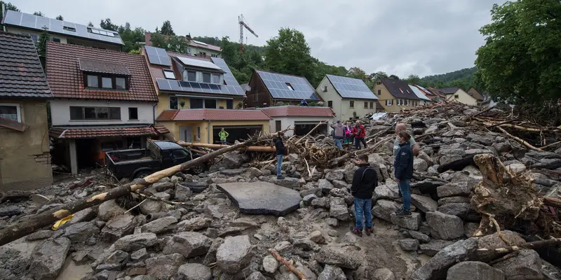 20160530-Banjir Bandang Hancurkan Wilayah Selatan Jerman-Jerman