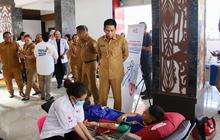 Wamendagri Wiyagus Apresiasi Pemprov Papua Gelar Pengobatan Gratis dan Donor Darah untuk Masyarakat