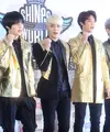 Boyband korea yang sudah mendunia, Shinee yang dibawah management SM Entertaiment. (AFP/Bintang.com)