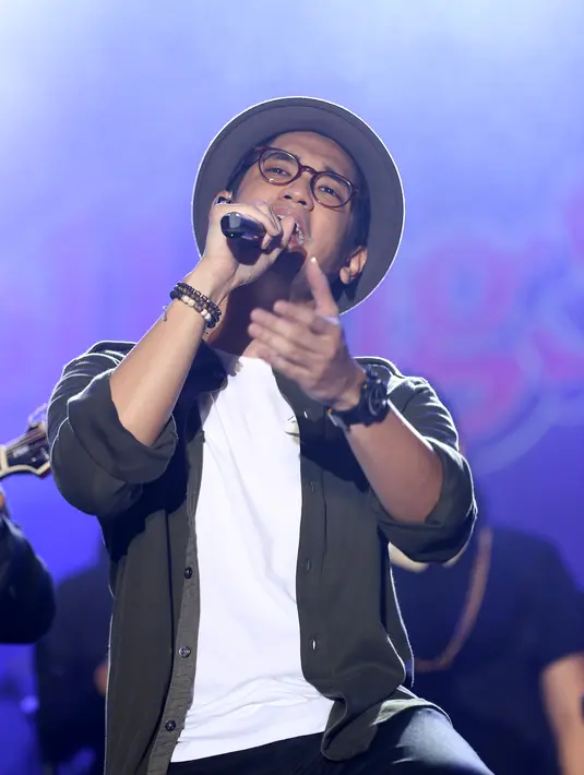 Tak lupa bertepatan dengan hari spesialnya, ia mengucapkan banyak terima kasih kepada Afganisme yang setia mendukungnya. (Andy Masela/Bintang.com)