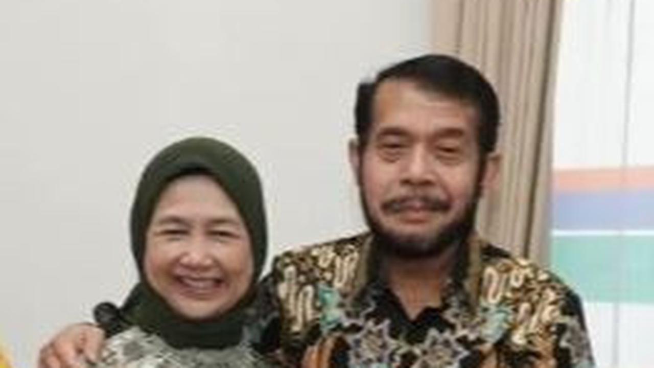 Kisah Cinta Adik Jokowi dengan Mantan Ketua MK Anwar Usman, Berawal dari Makcomblang