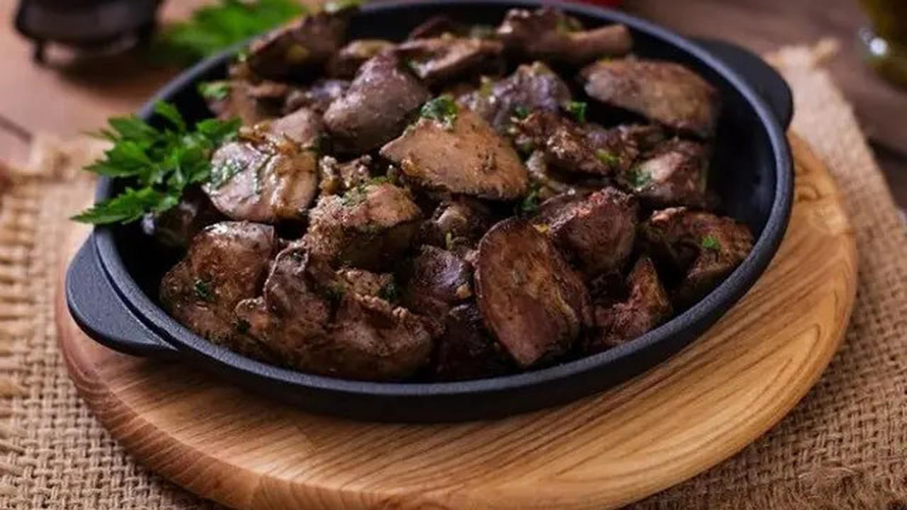 Hindari Asam Urat Kambuh saat Lebaran, Ini Makanan yang Wajib Dihindari