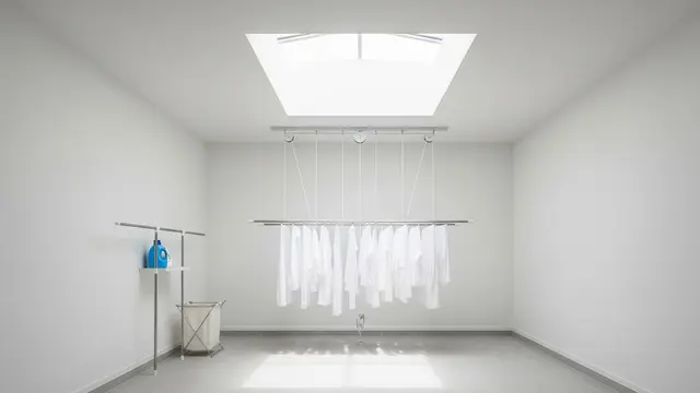 Ide Tempat Jemur Minimalis yang Tetap Terang Saat Musim Hujan. Gemini