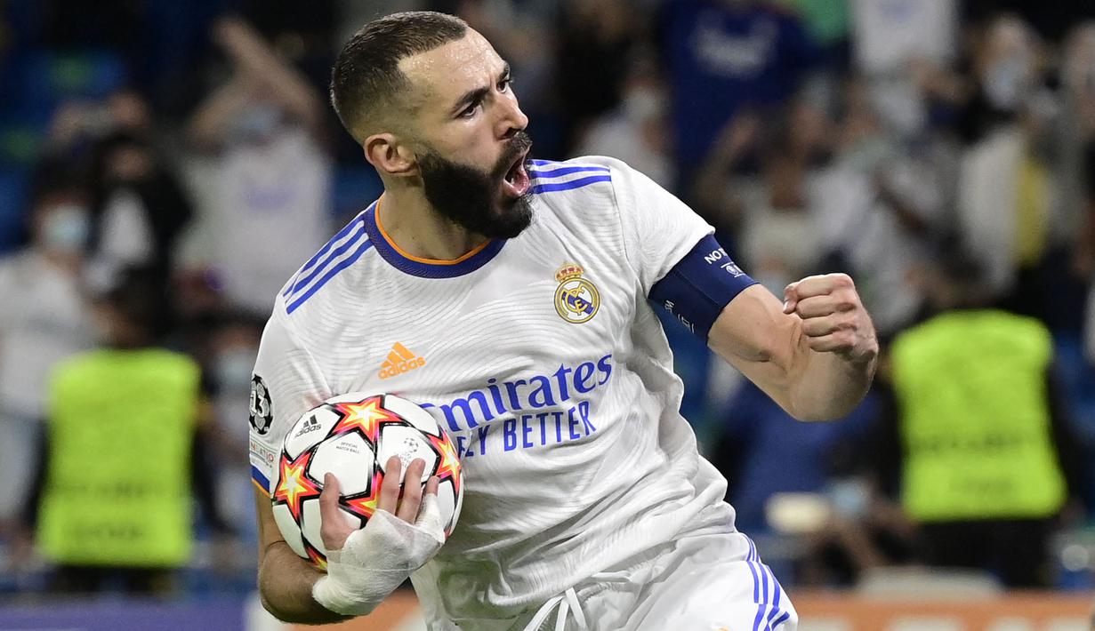Rekan Valverde di Real Madrid, Karim Benzema juga memiliki nilai klausul pelepasan tertinggi di Liga Spanyol, yaitu  1 miliar euro. Benzema masih menjadi mesin gol andalan Los Blancos. (AFP/Javier Soriano)