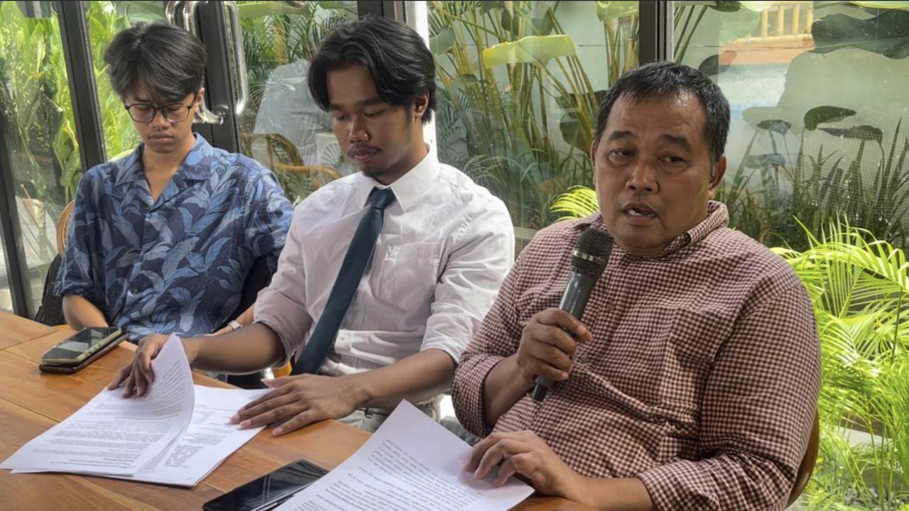 2 Anak Boyamin MAKI Ajukan Gugatan ke MK, Ingin Amran dan Roslan Bisa Rangkap Jabatan