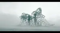Dalam festival seni Burning Man, patung karya seniman Alexander Milov menggambarkan kedewasaan, konflik antar manusia, dan jiwa anak-anak.