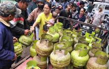 FOTO: Mulai Hari Ini, Prabowo Perintahkan Pengecer Boleh Berjualan Gas 3 Kg Lagi