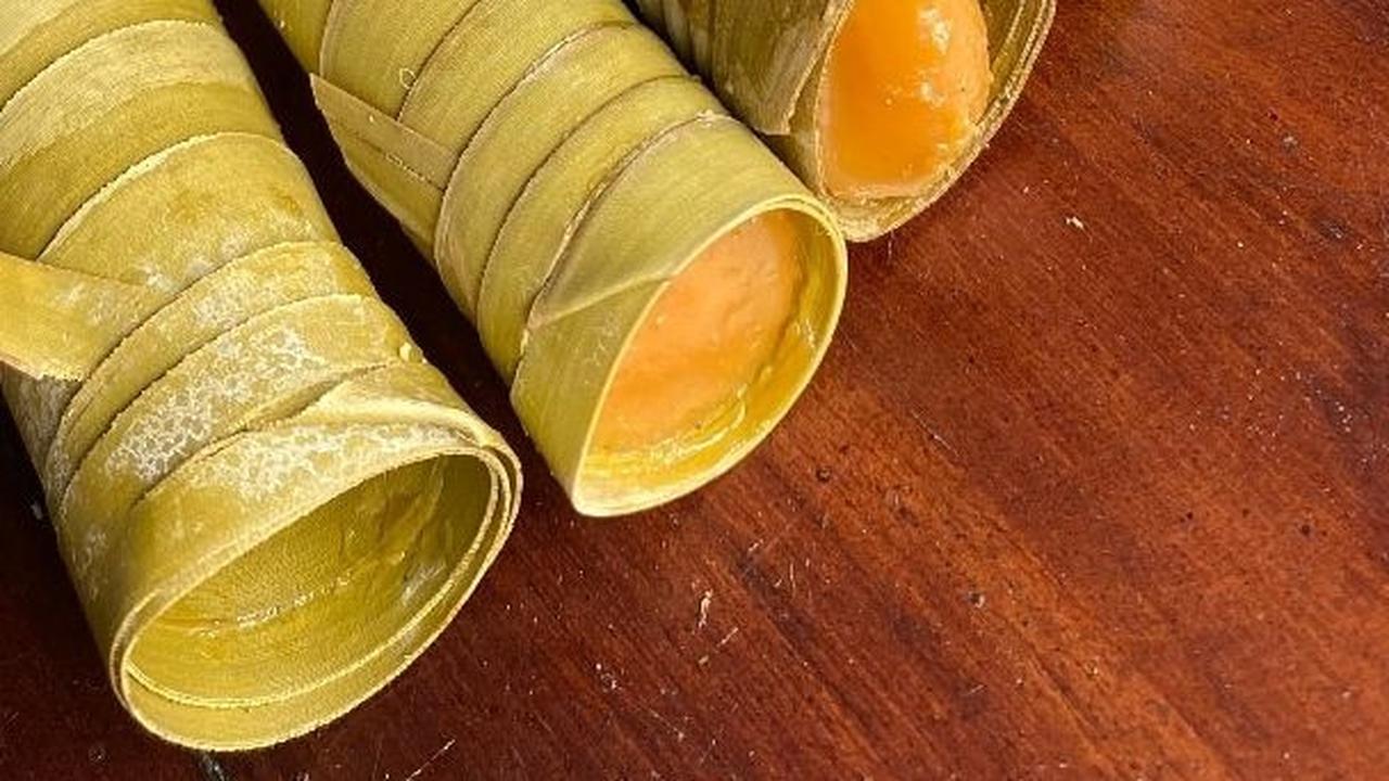 Mencicipi Dumbek Khas Tuban, Kue Bercita Rasa Legit yang Banyak Diburu saat Ramadan dan Lebaran