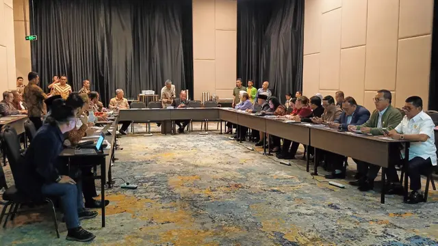 Forum Koperasi Indonesia (Forkopi) menggelar konsinyering mengenai penyusunan RUU Perkoperasian bersama Badan Legislasi (Baleg) DPR RI.