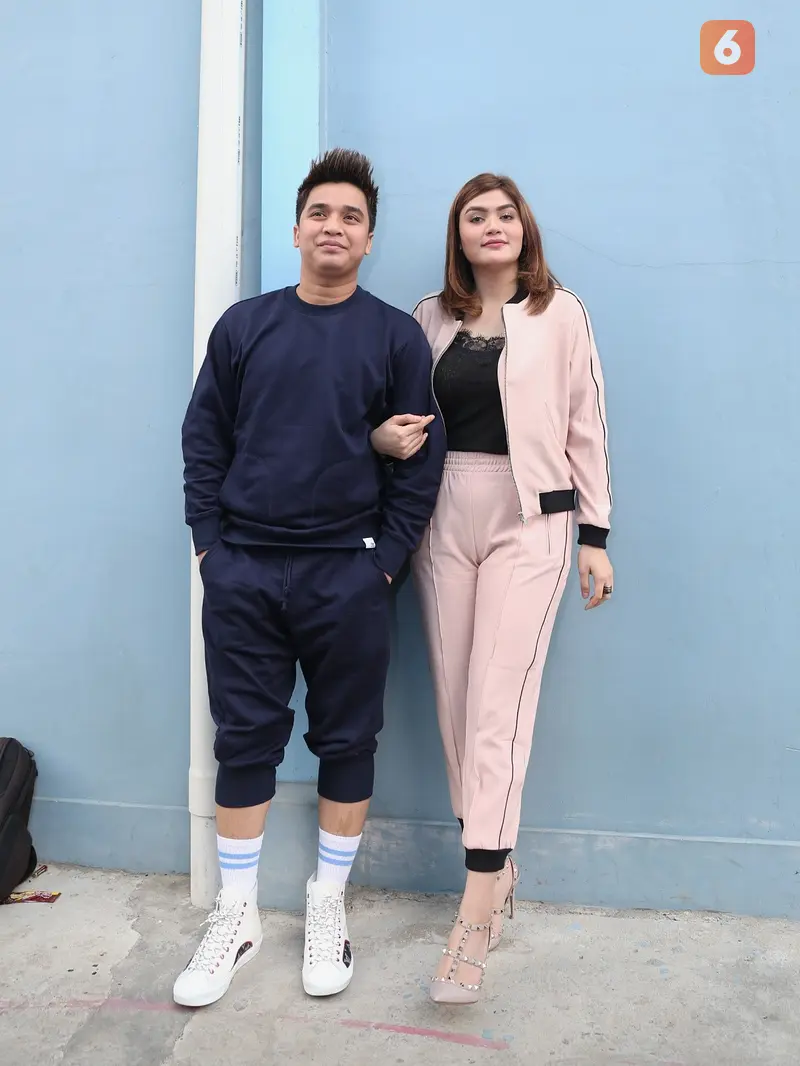 [Bintang] Billy Syahputra dan Hilda Fitria