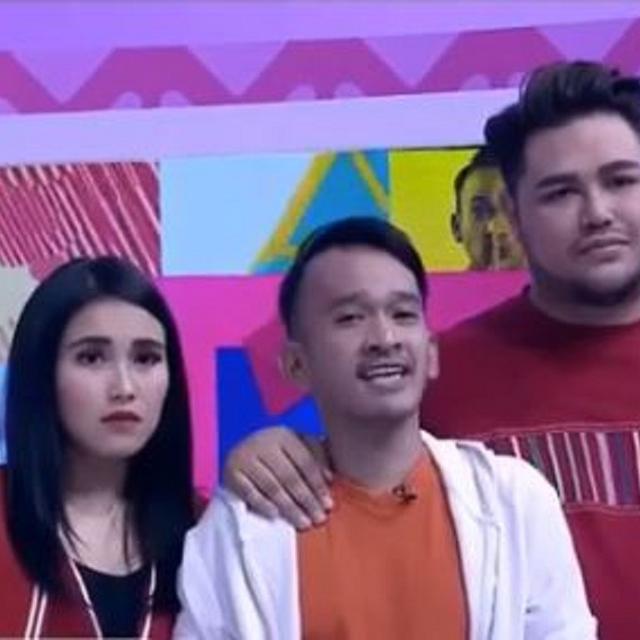 Bela Ayu Ting Ting Ivan Gunawan Saya Capek News Entertainment Fimela Com