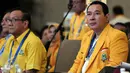 Tommy Soeharto terlihat mengikuti Rapat Paripurna membahas Tata Tertib Pemilihan Ketua Umum Partai Golkar di arena Munaslub, Bali, Minggu (15/5). Rapat diwarnai instruksi dari para anggota partai  dan pembahasan berlangsung alot (Liputan6.com/Johan Tallo)