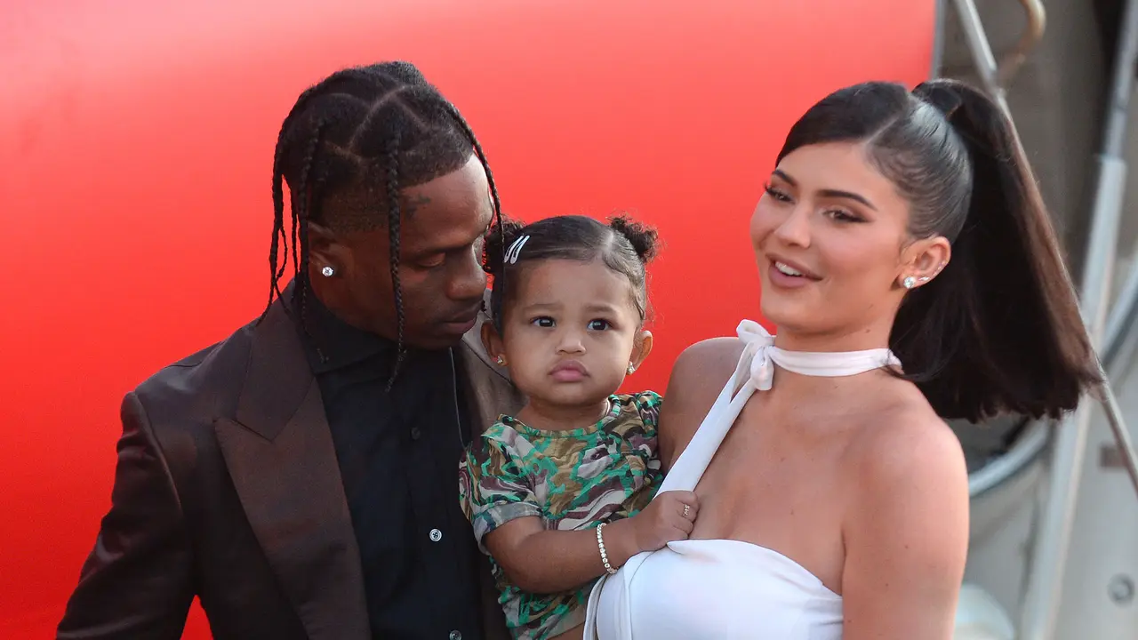 [FIMELA] Kylie Jenner dan Travis Scott