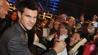 Dari The Twilight Saga, Taylor Lautner Hijrah Ke Televisi