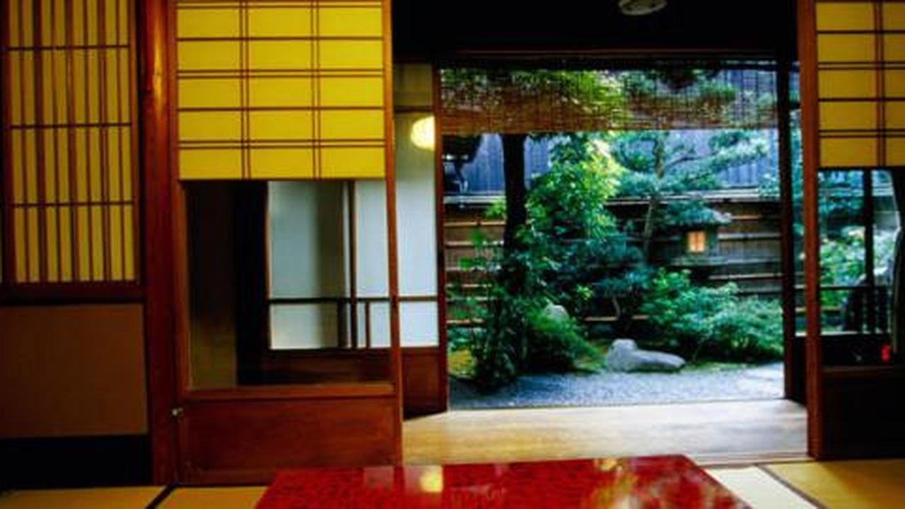 5 Jenis hotel di Jepang: Dari yang antik hingga yang nyentrik