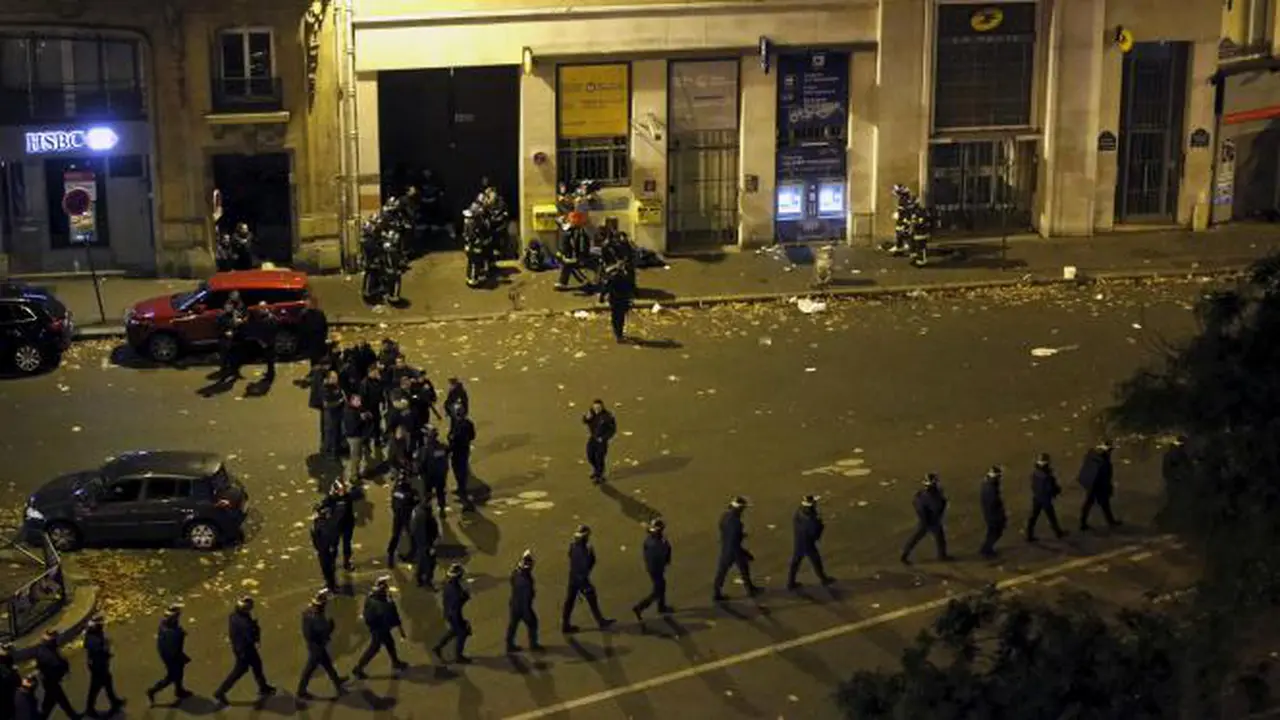 Bom Paris Batal Meledak di Dalam Stadion Berkat Satpam Muslim