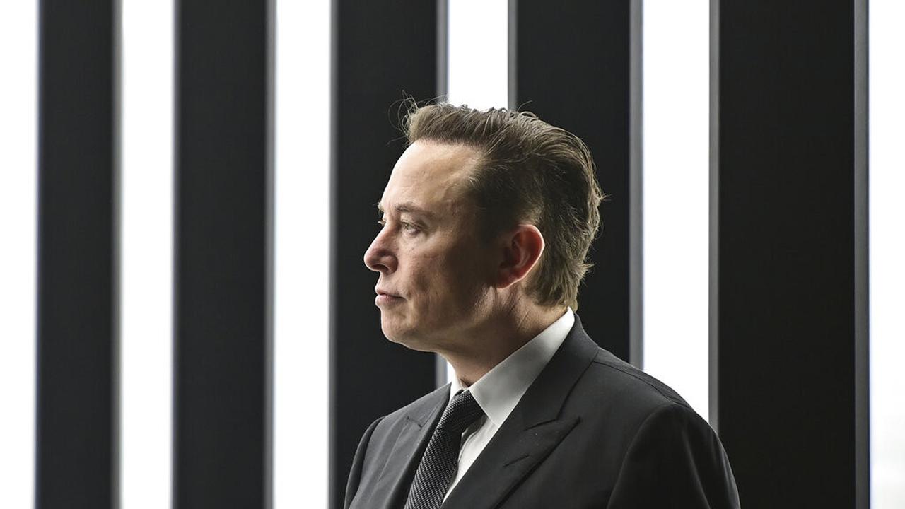 Kekayaan Elon Musk 'Hilang' Rp323 Triliun, Ini Penyebabnya