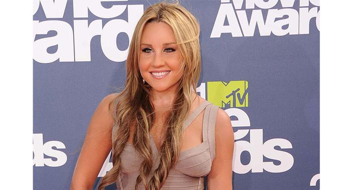 Kisah Amanda Bynes Alami Gangguan Jiwa Mirip Seperti Marshanda