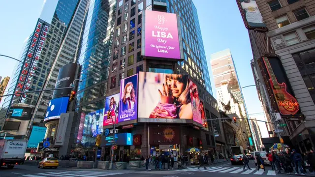 Lisa Blackpink
