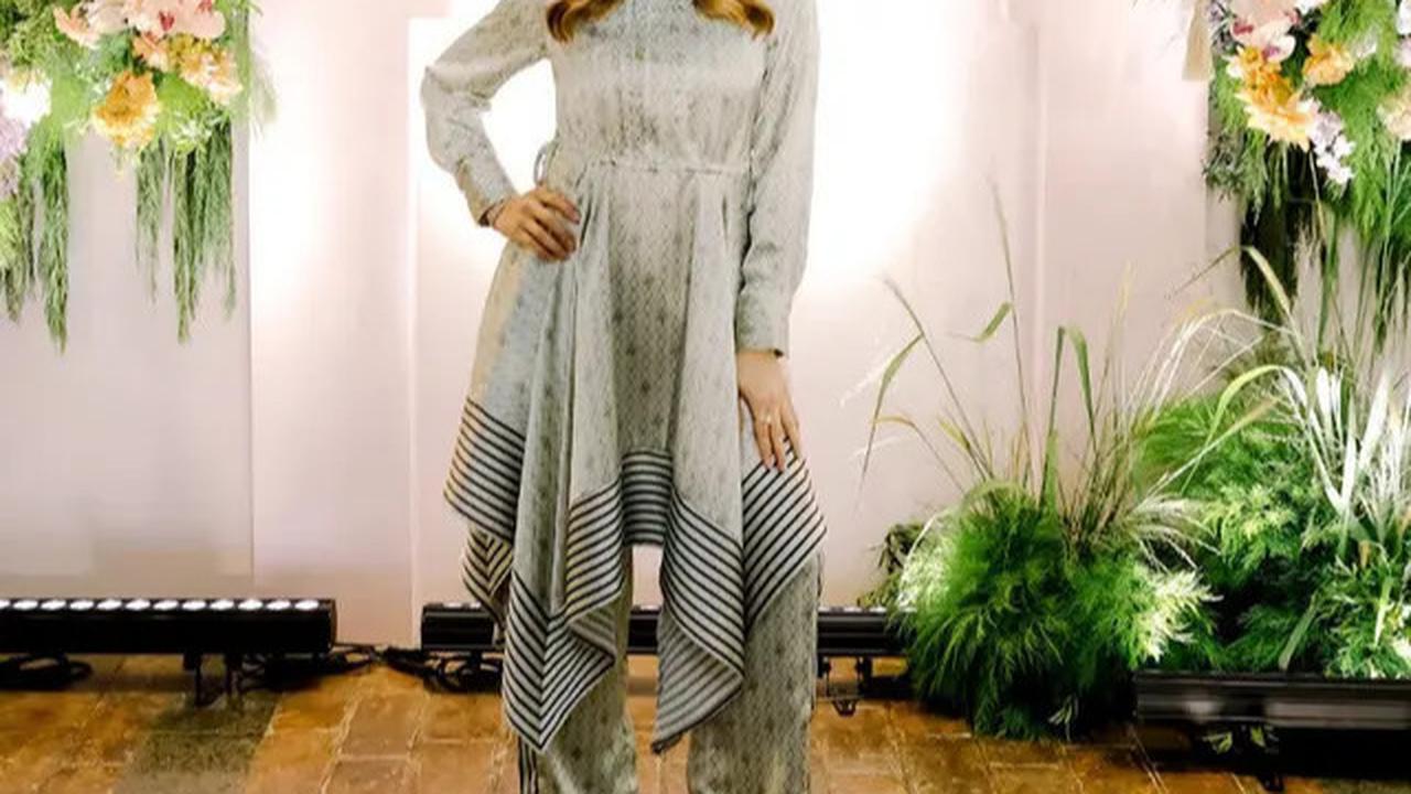 Koleksi Baju Lebaran Motif Floral dan Geometris Dihadirkan Minimal x Ayu Dewi
