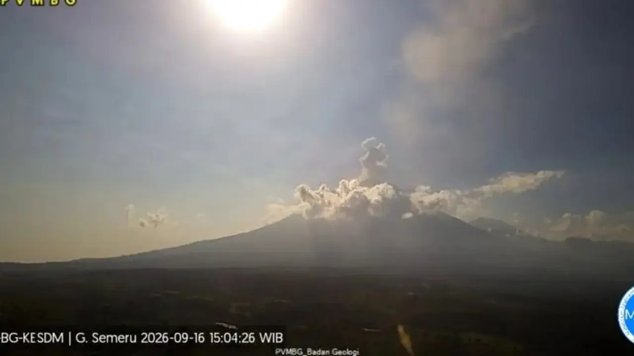 Gunung Semeru Erupsi Lagi, Disertai Suara Dentuman