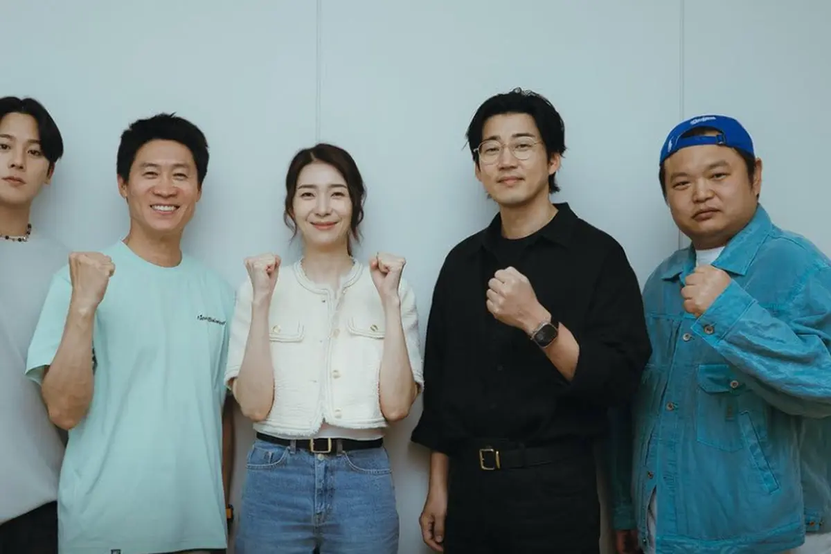 Drama Korea Heroes Next Door