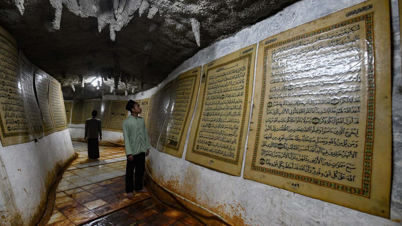 Gua Alquran Cinangneng