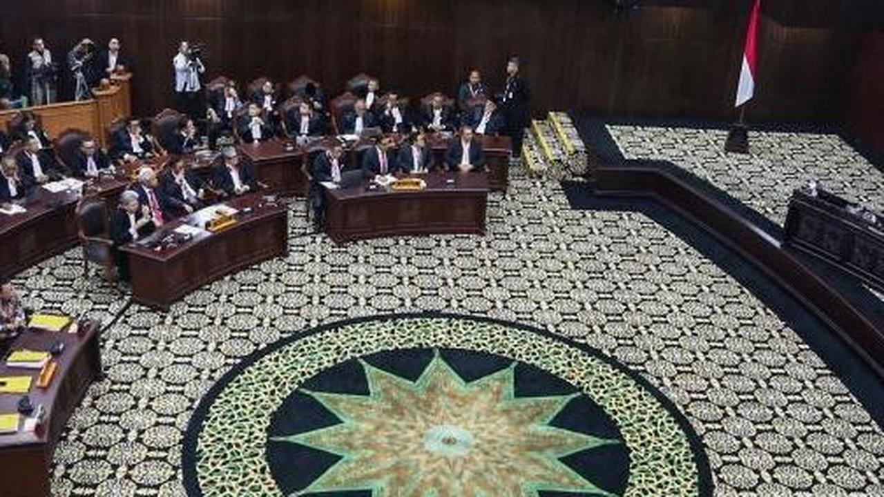 Ada tiga pihak yang bersengketa dalam sidang gugatan hasil Pilpres 2024 di MK. Foto: Liputan6.com / Angga Yuniar