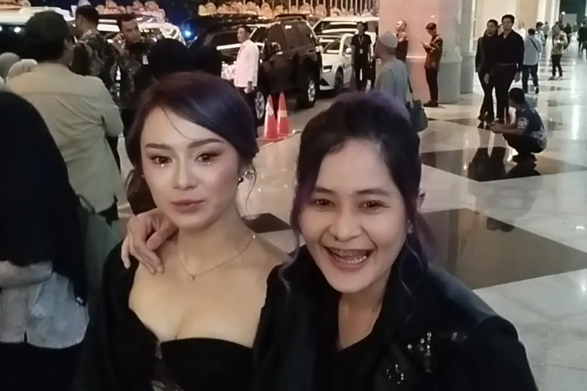 Mitha dan Dara The Virgin