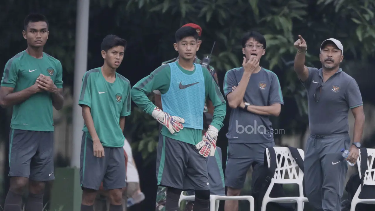 Fachri Husaini