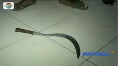 Pelaku yang masih di bawah umur tersebut dibekuk setelah petugas mendengar teriakan korbannya.