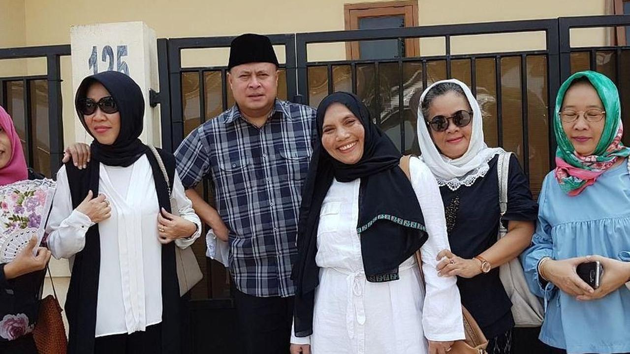 Gang yang cukup sempit