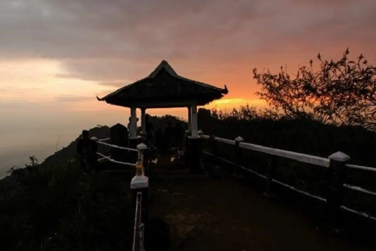 Senja Suryalaya