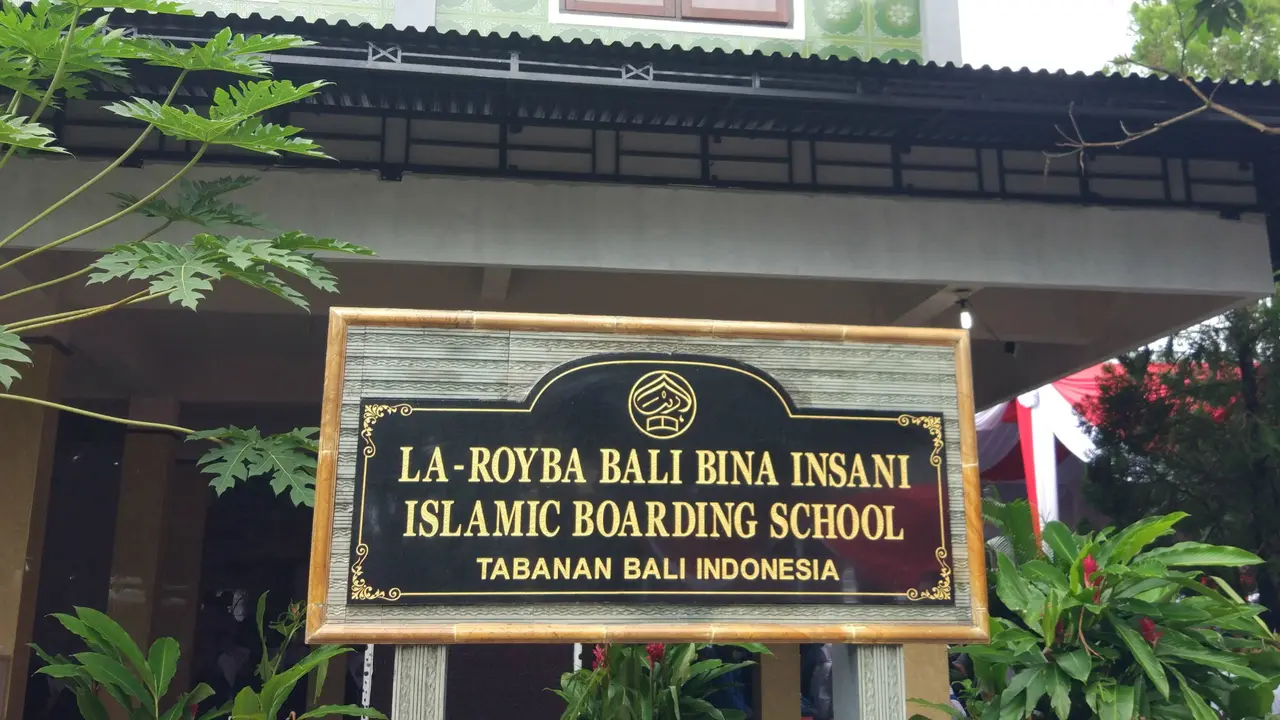 Pondok Pesantren Bali Bina Insani di Tabanan, Bali