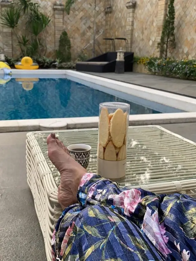 6 Potret Rumah Kris Dayanti dan Raul Lemos yang Mewah Bak Kastil, Harganya Ditaksir Mencapai Rp10 Miliar